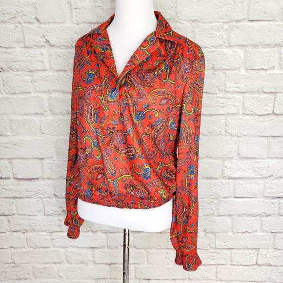 Vintage 70s Lady Arrow Bold Red Paisley Polyester Blouse Smocked Bottom Fits M/L - Picture 9 of 12